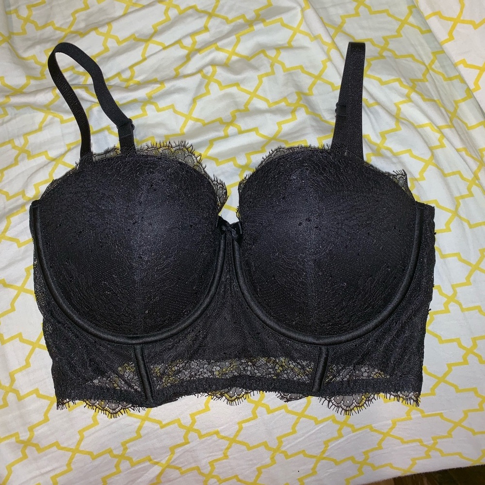 NWOT Victoria’s Secret Black lace bustier bra